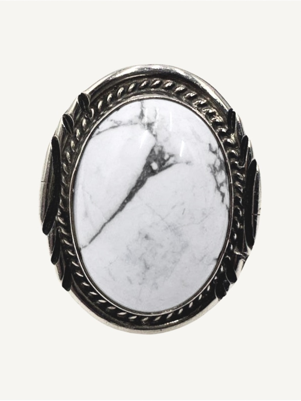 Hallmarked Sterling Navajo Harrison Yazzie White Buffalo Ring